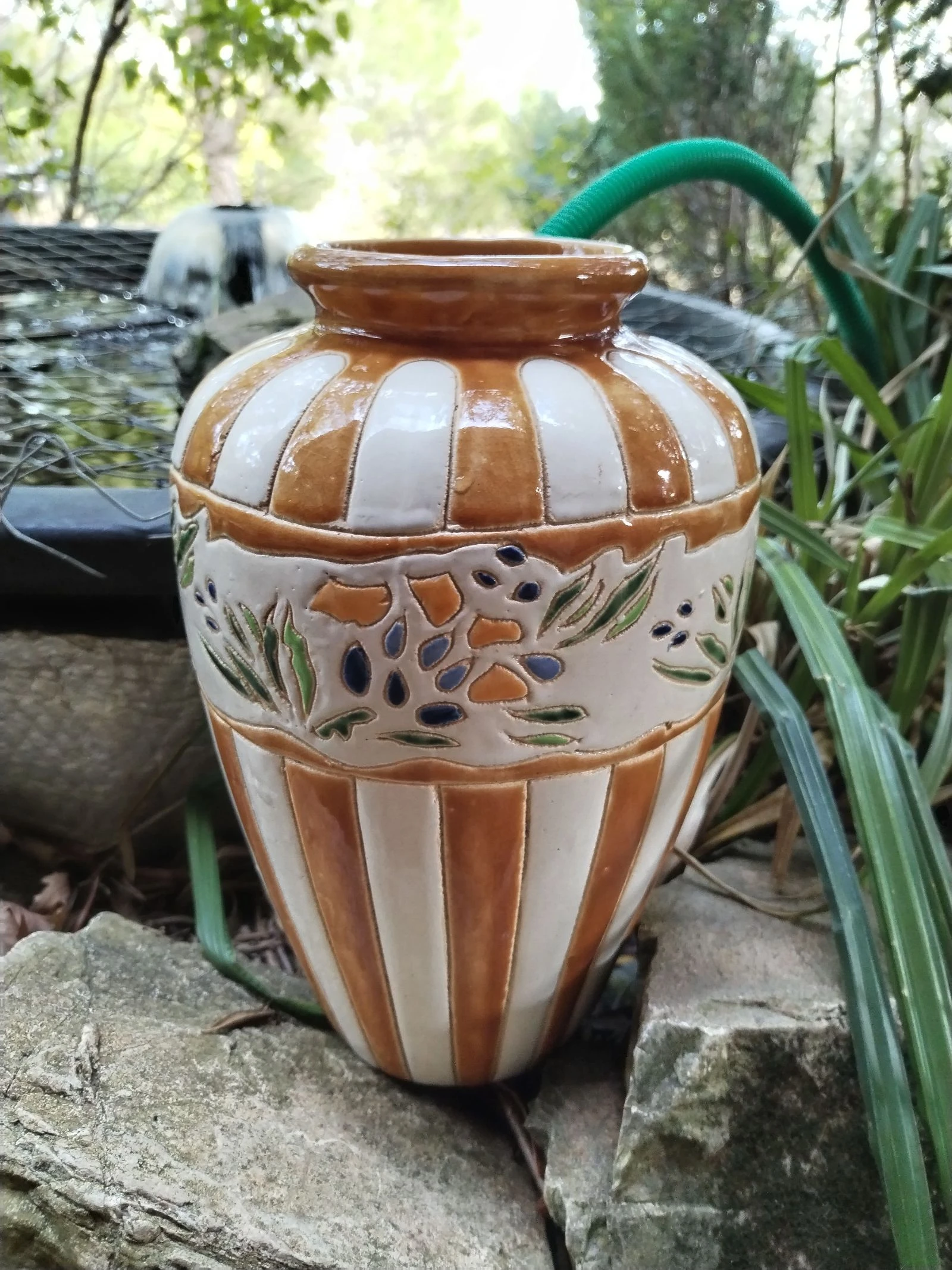 Muito belo vaso vintage estilo art déco artesanal feito à mão. – photo 2